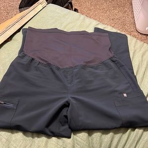 Maternity Women’s Night Sky Yola FIGS scrub pants